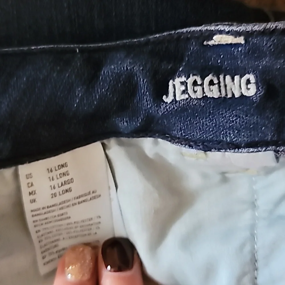 American Eagle Jeggings - Picture 3 of 7